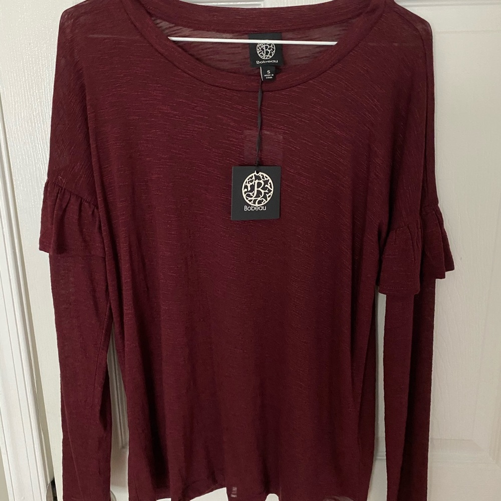 Bobeau maroon top
